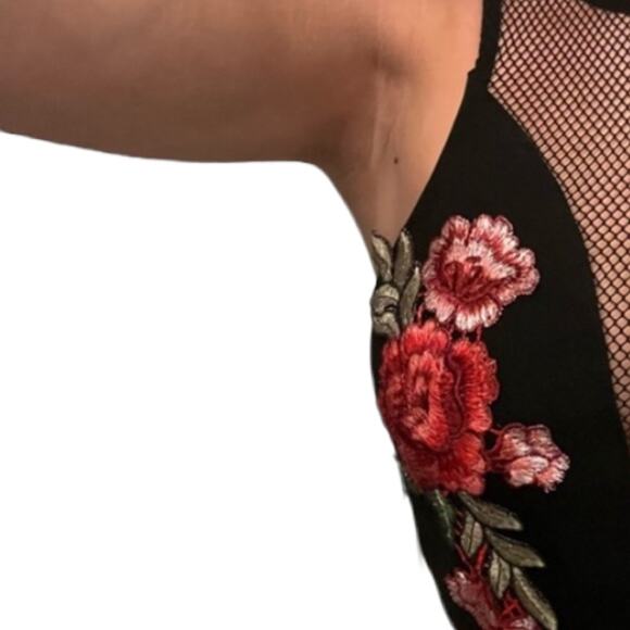 Forever 21 Sexy Embroidered Fishnet Dress M - Picture 6 of 11